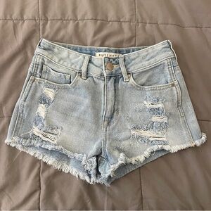 Like new size 22 Bullhead high rise denim shorts